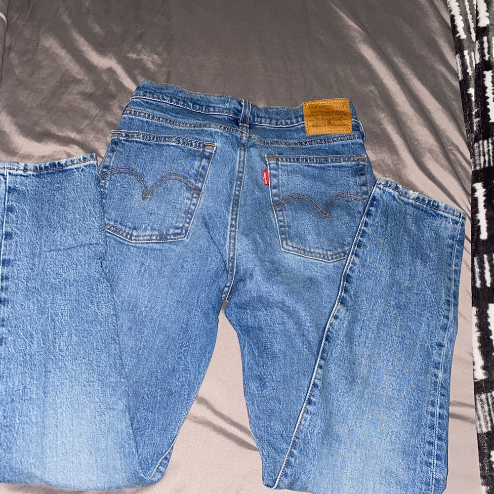 Levi’s wedgie